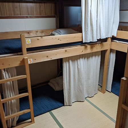 טקיאמה Guesthouse Tomaru מראה חיצוני תמונה